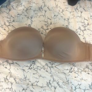 Victoria secret bombshell strapless bra